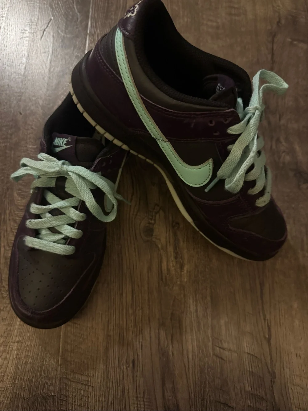 Nike Dunk Low Kids Sneakers Purple/Green Leather Lace-Up Low Top US 5.5Y
